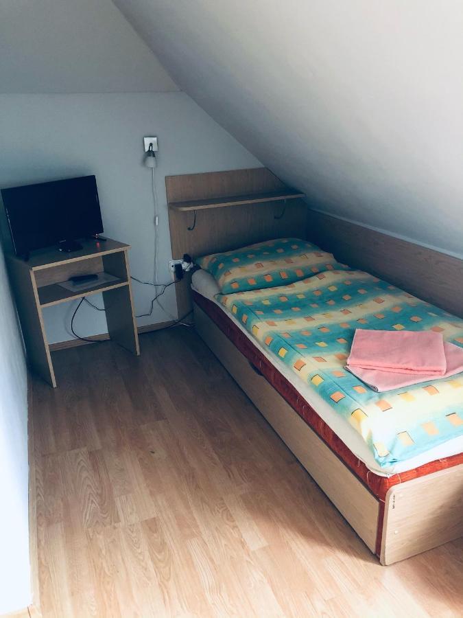 Penzion Pramen Liptovske Sliace Exteriör bild