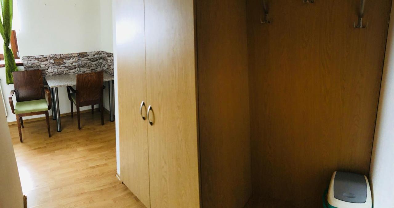 Penzion Pramen Liptovske Sliace Exteriör bild