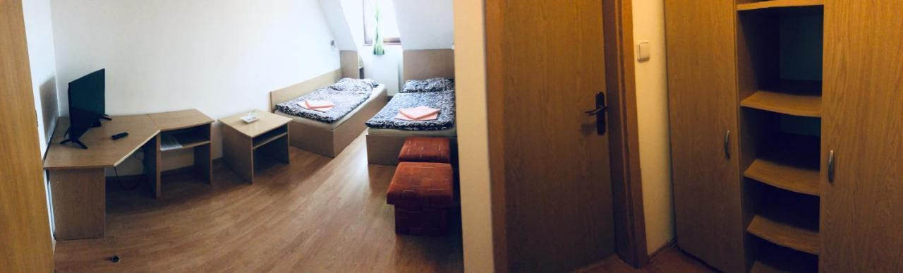 Penzion Pramen Liptovske Sliace Exteriör bild