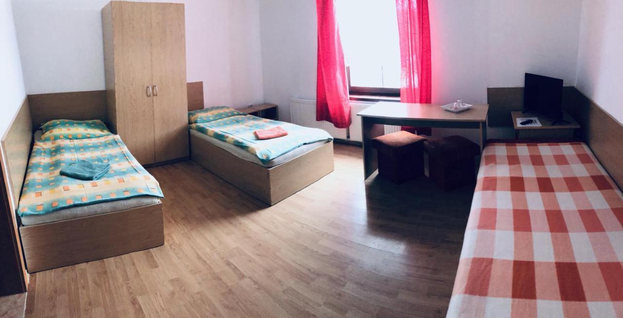 Penzion Pramen Liptovske Sliace Exteriör bild